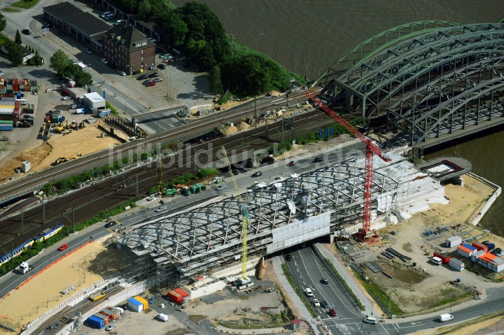 Hamburg von oben - Baustelle zum Neubau der Haltestelle Elbbrücken der U-Bahnlinie 4 in Hamburg, Deutschland