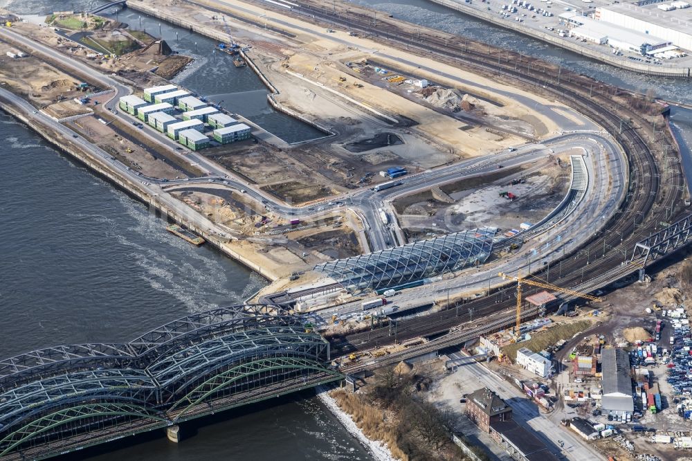 Hamburg aus der Vogelperspektive: Baustelle zum Neubau der Haltestelle Elbbrücken der U-Bahnlinie 4 in Hamburg, Deutschland