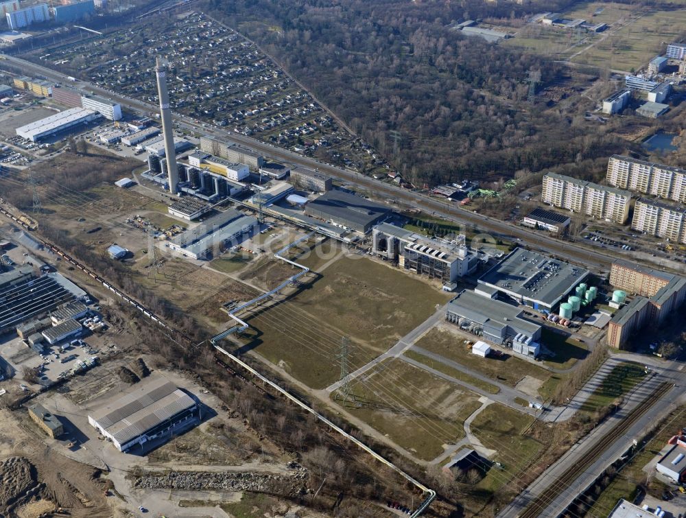 Berlin von oben - Baustelle zum Neubau des Heizkraftwerkes - Kraft-Wärme-Kopplungsanlage im Ortsteil Marzahn in Berlin, Deutschland