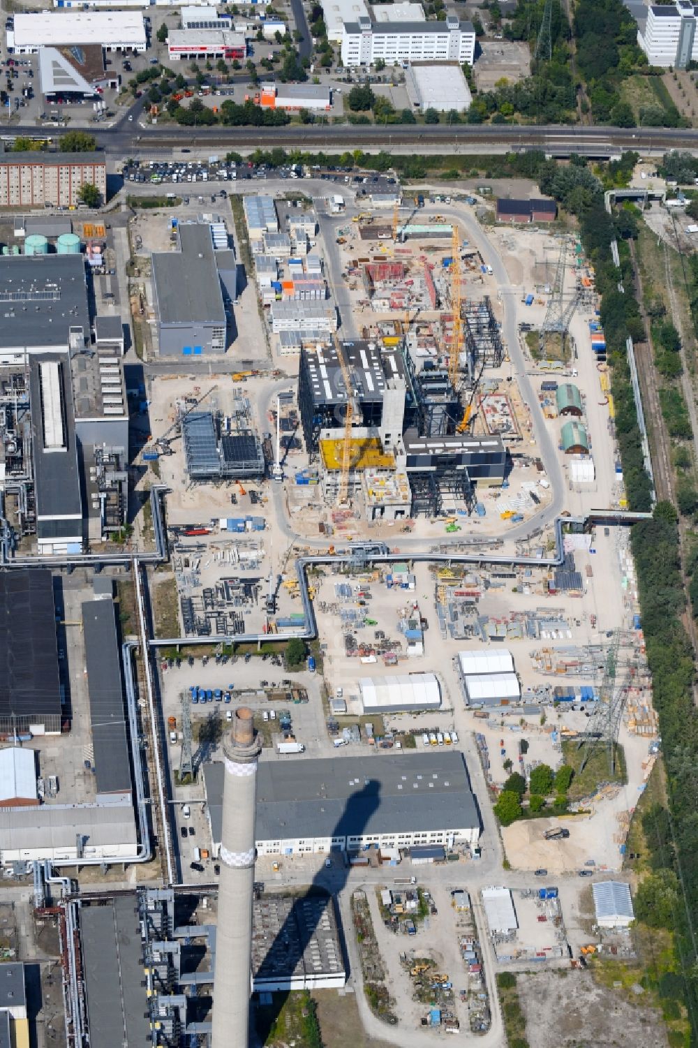 Berlin von oben - Baustelle zum Neubau des Heizkraftwerkes - Kraft-Wärme-Kopplungsanlage im Ortsteil Marzahn in Berlin, Deutschland