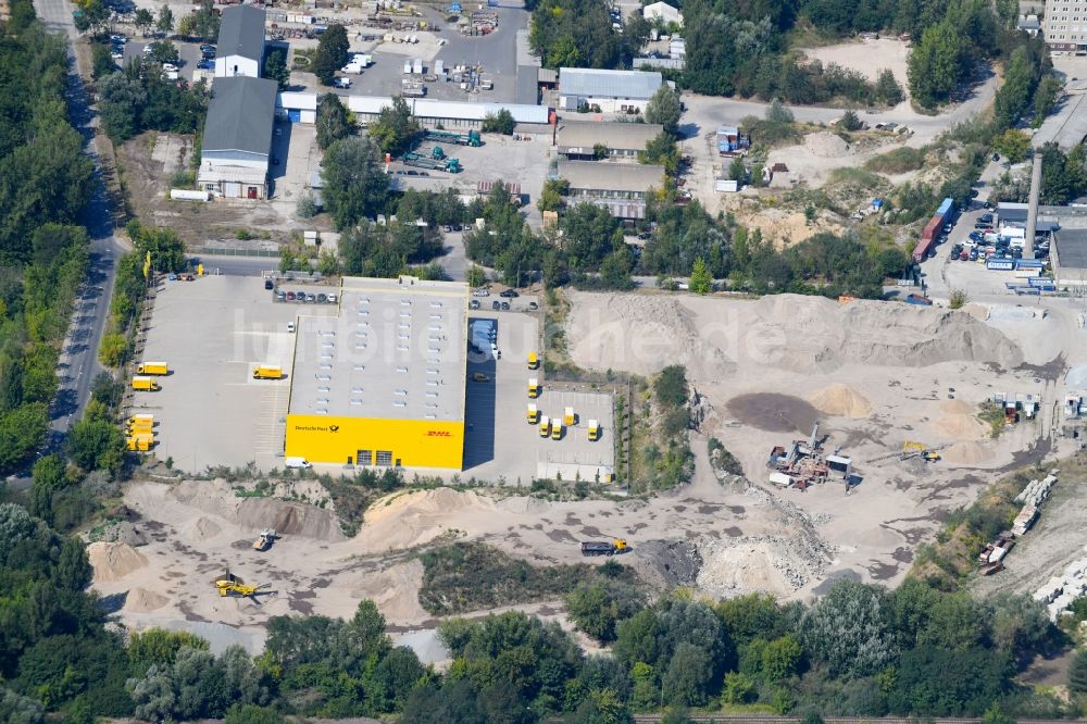 Berlin aus der Vogelperspektive: Baustelle zum Neubau des Heizkraftwerkes - Kraft-Wärme-Kopplungsanlage im Ortsteil Marzahn in Berlin, Deutschland