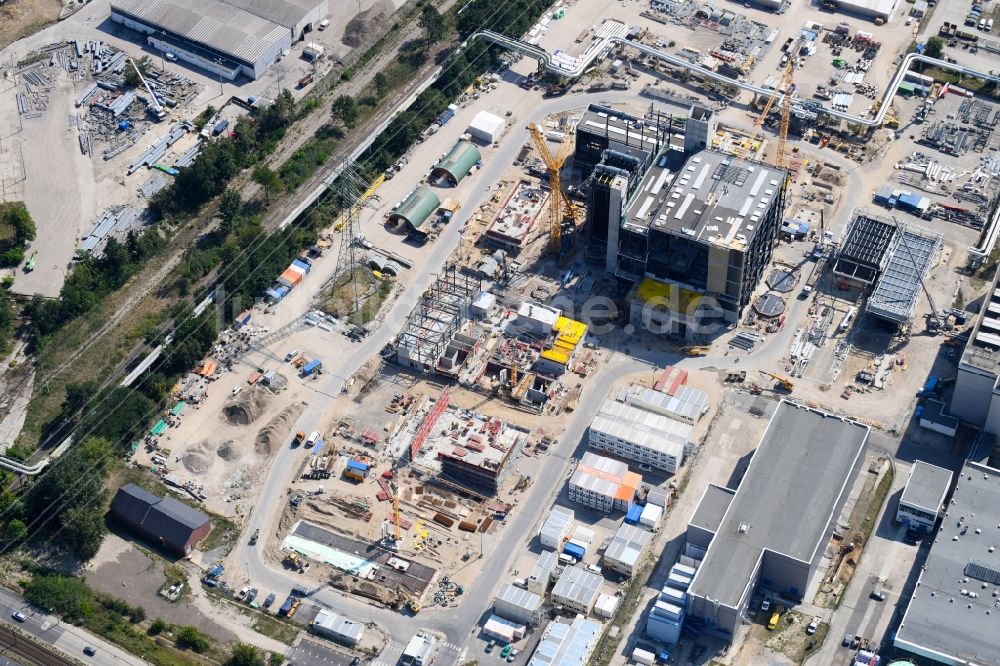 Berlin von oben - Baustelle zum Neubau des Heizkraftwerkes - Kraft-Wärme-Kopplungsanlage im Ortsteil Marzahn in Berlin, Deutschland