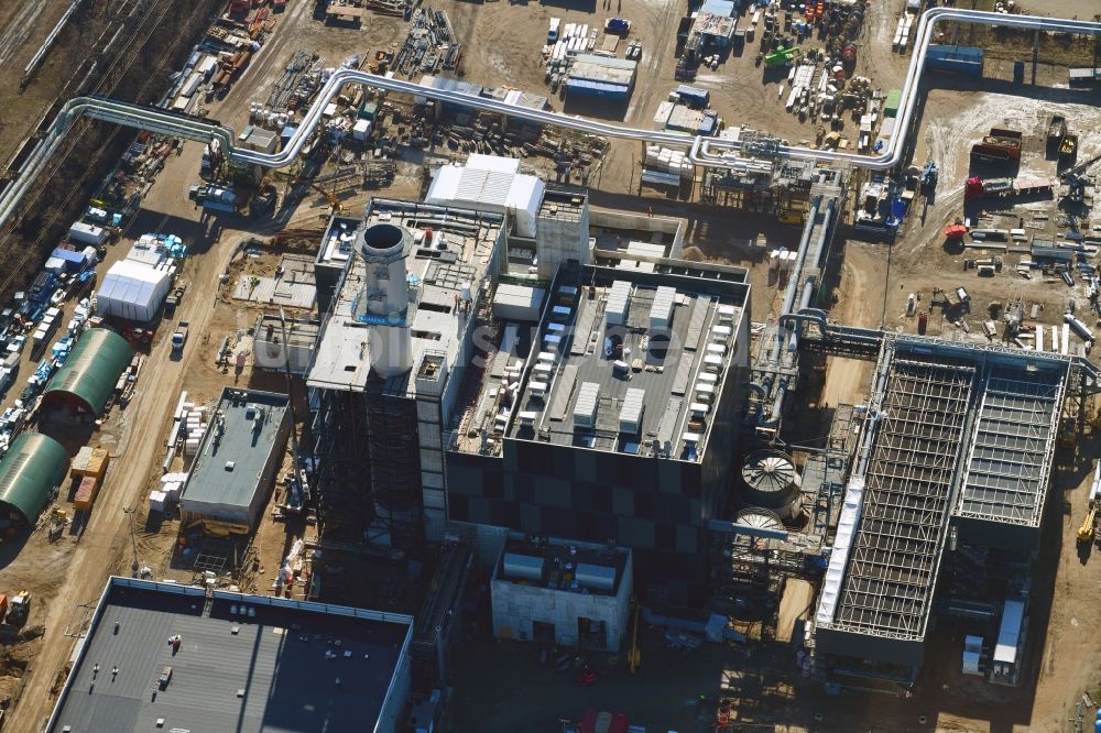 Berlin aus der Vogelperspektive: Baustelle zum Neubau des Heizkraftwerkes - Kraft-Wärme-Kopplungsanlage im Ortsteil Marzahn in Berlin, Deutschland