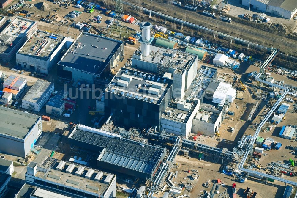 Berlin aus der Vogelperspektive: Baustelle zum Neubau des Heizkraftwerkes - Kraft-Wärme-Kopplungsanlage im Ortsteil Marzahn in Berlin, Deutschland