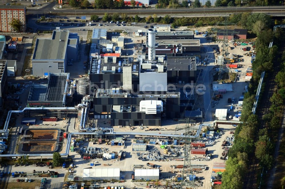 Berlin von oben - Baustelle zum Neubau des Heizkraftwerkes - Kraft-Wärme-Kopplungsanlage im Ortsteil Marzahn in Berlin, Deutschland