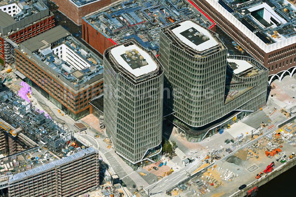 Luftbild Hamburg - Baustelle zum Neubau des Hochhaus- Gebäudekomplexes ÜBERSEEQUARTIER D1 UND D2 in Hamburg, Deutschland