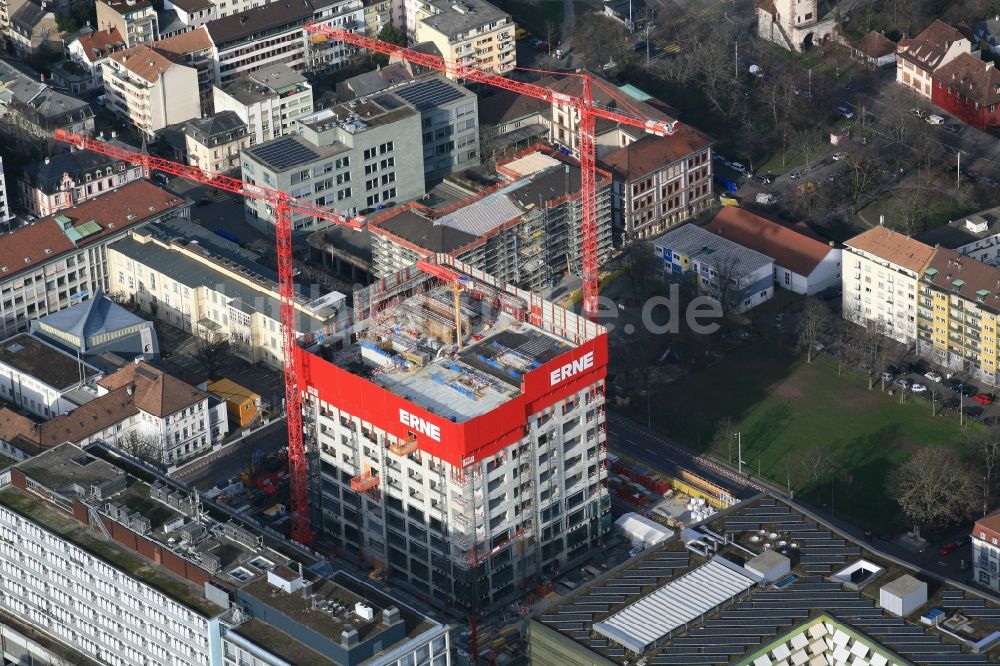 Basel von oben - Baustelle zum Neubau des Hochhaus- Gebäudekomplexes Biozentrum der Universität in Basel in Basel, Schweiz