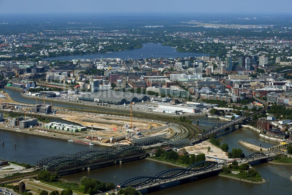 Hamburg von oben - Baustelle zum Neubau des Hochhaus- Gebäudekomplexes Elbtower im Ortsteil HafenCity in Hamburg, Deutschland