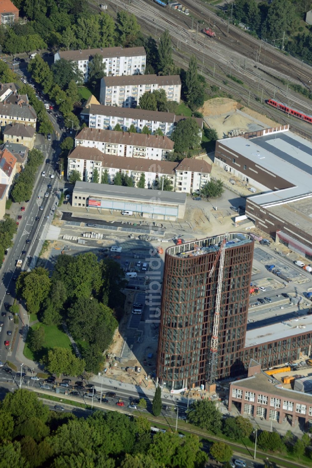 Braunschweig aus der Vogelperspektive: Baustelle zum Neubau des Hochhauses am BRAWOPARK der Volksbank in Braunschweig im Bundesland Niedersachsen