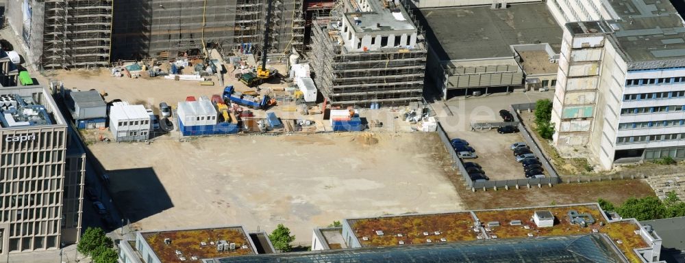 Berlin von oben - Baustelle zum Neubau Hotel am Petriplatz in Berlin