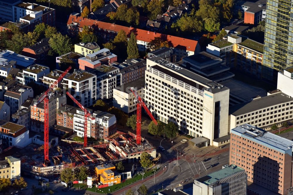 Luftaufnahme Hamburg - Baustelle zum Neubau der Hotelanlage Adenauerallee Ecke Lindenstraße im Ortsteil St. Georg in Hamburg, Deutschland