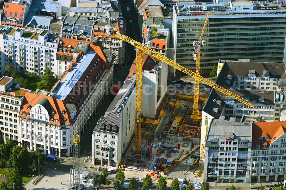 Leipzig von oben - Baustelle zum Neubau der Hotelanlage Harmelinquartier in Leipzig im Bundesland Sachsen, Deutschland