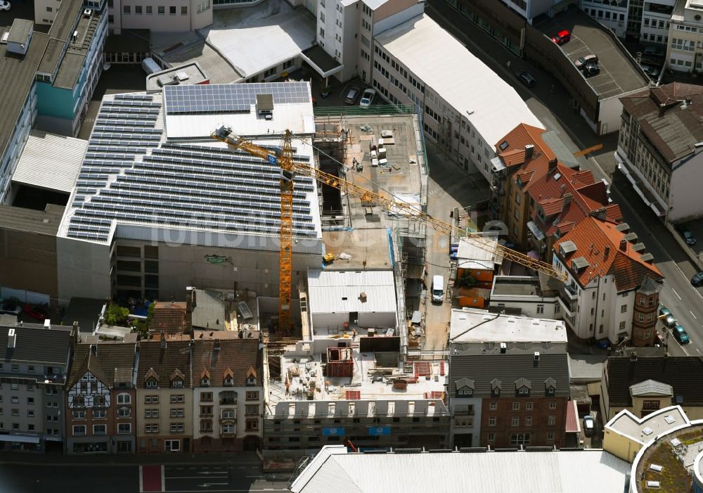 Aschaffenburg von oben - Baustelle zum Neubau der Hotelanlage Ibis Styles Hotels an der Elisenstraße im Ortsteil Innenstadt in Aschaffenburg im Bundesland Bayern, Deutschland