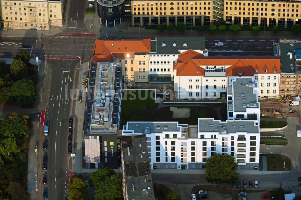 Luftaufnahme Magdeburg - Baustelle zum Neubau der Hotelanlage Julius-Bremer-Straße - Max-Otten-Straße - Otto-von-Guericke-Straße in Magdeburg im Bundesland Sachsen-Anhalt, Deutschland