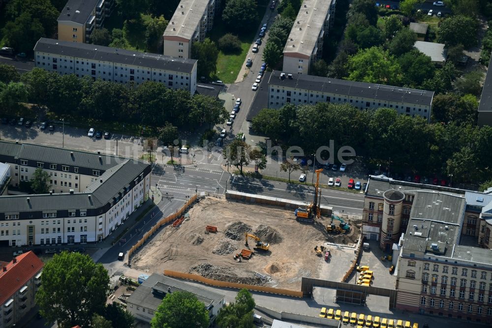 Luftaufnahme Potsdam - Baustelle zum Neubau der Hotelanlage Am Kanal - Französischer Straße in Potsdam im Bundesland Brandenburg, Deutschland