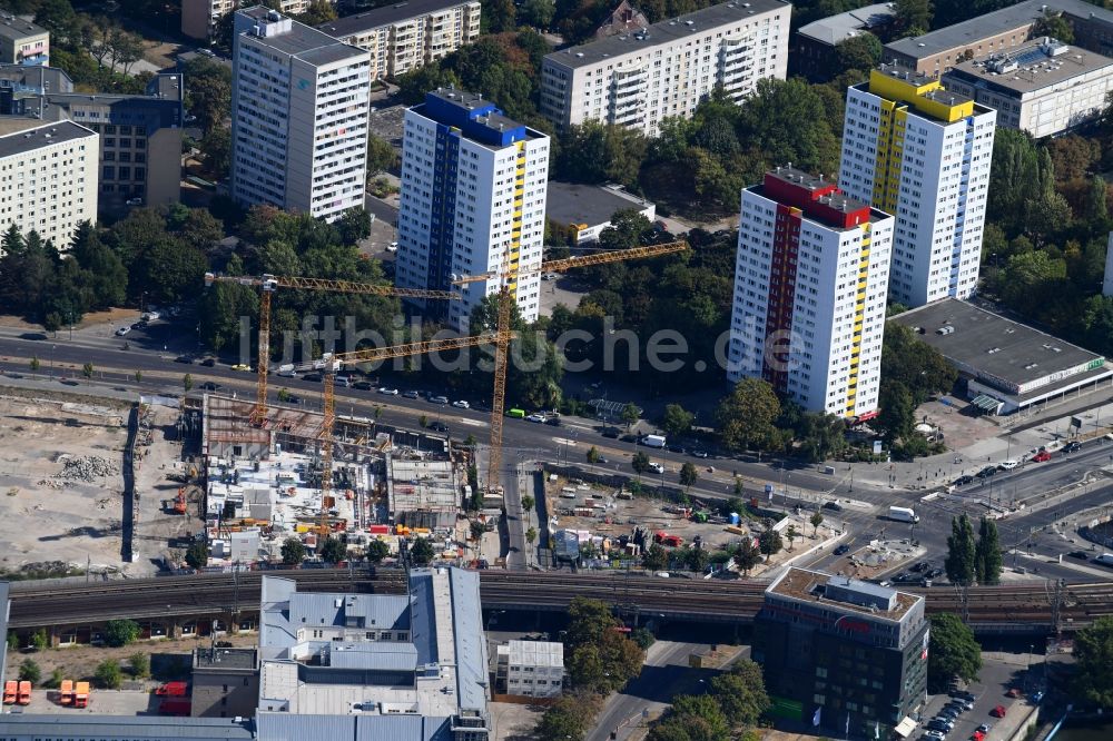 Berlin von oben - Baustelle zum Neubau der Hotelanlage The Student Hotel Berlin im Ortsteil Mitte in Berlin, Deutschland