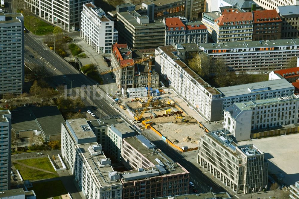 Berlin aus der Vogelperspektive: Baustelle zum Neubau House of One im Ortsteil Mitte in Berlin, Deutschland