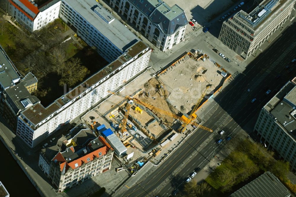 Luftbild Berlin - Baustelle zum Neubau House of One im Ortsteil Mitte in Berlin, Deutschland