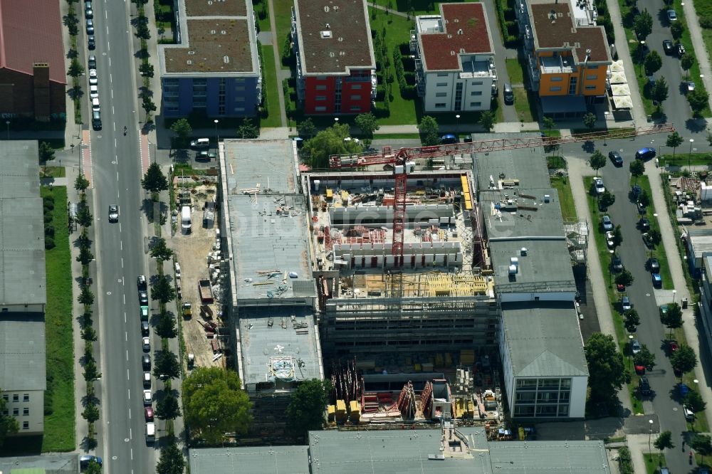 Luftbild Berlin - Baustelle zum Neubau IRIS Adlershof Zum Großen Windkanal im Ortsteil Adlershof in Berlin, Deutschland