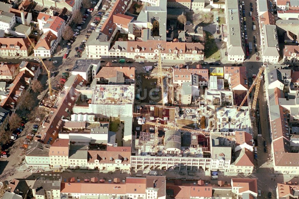 Potsdam aus der Vogelperspektive: Baustelle zum Neubau des Kaufhaus- Gebäudes Karstadt Potsdam - Stadtpalais in Potsdam im Bundesland Brandenburg, Deutschland