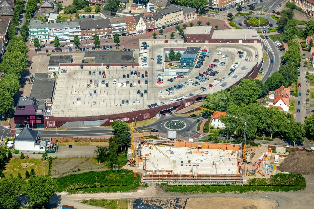 Kamp-Lintfort aus der Vogelperspektive: Baustelle zum Neubau des Kino Kino im Central Park an der Ringstraße in Kamp-Lintfort im Bundesland Nordrhein-Westfalen, Deutschland