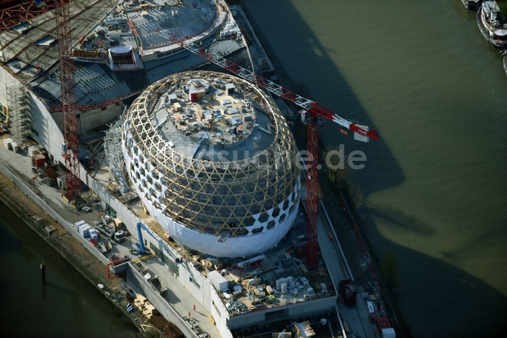 Sèvres Sevres aus der Vogelperspektive: Baustelle zum Neubau des Konzerthauses Le dome de la Cité Musicale in Sèvres Sevres in Ile-de-France, Frankreich