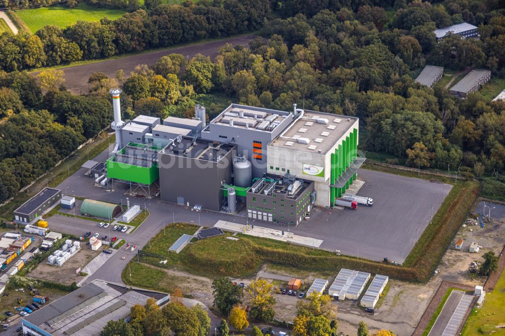 Dinslaken aus der Vogelperspektive: Baustelle zum Neubau der Kraftwerksanlagen des Heizkraftwerkes DHE - Dinslakener Holz-Energiezentrum in Dinslaken im Bundesland Nordrhein-Westfalen, Deutschland