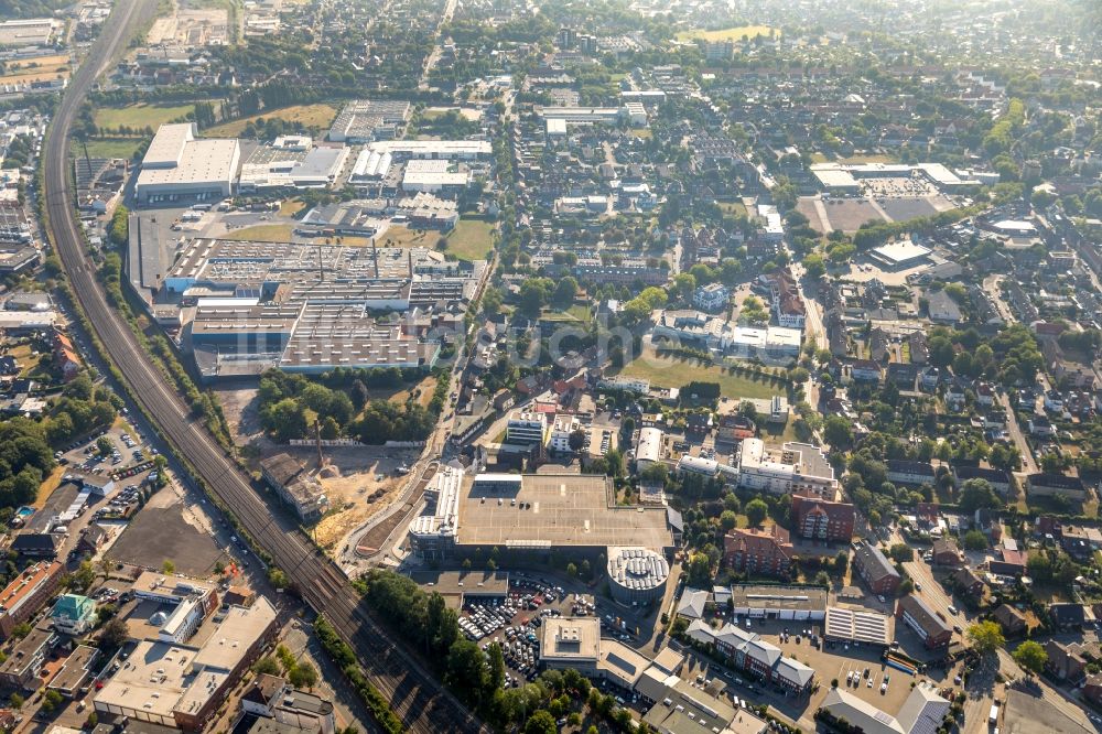 Ahlen aus der Vogelperspektive: Baustelle zum Neubau der Kreisverkehr - Straßenführung am Gebrüder-Kerkmann-Platz in Ahlen im Bundesland Nordrhein-Westfalen, Deutschland