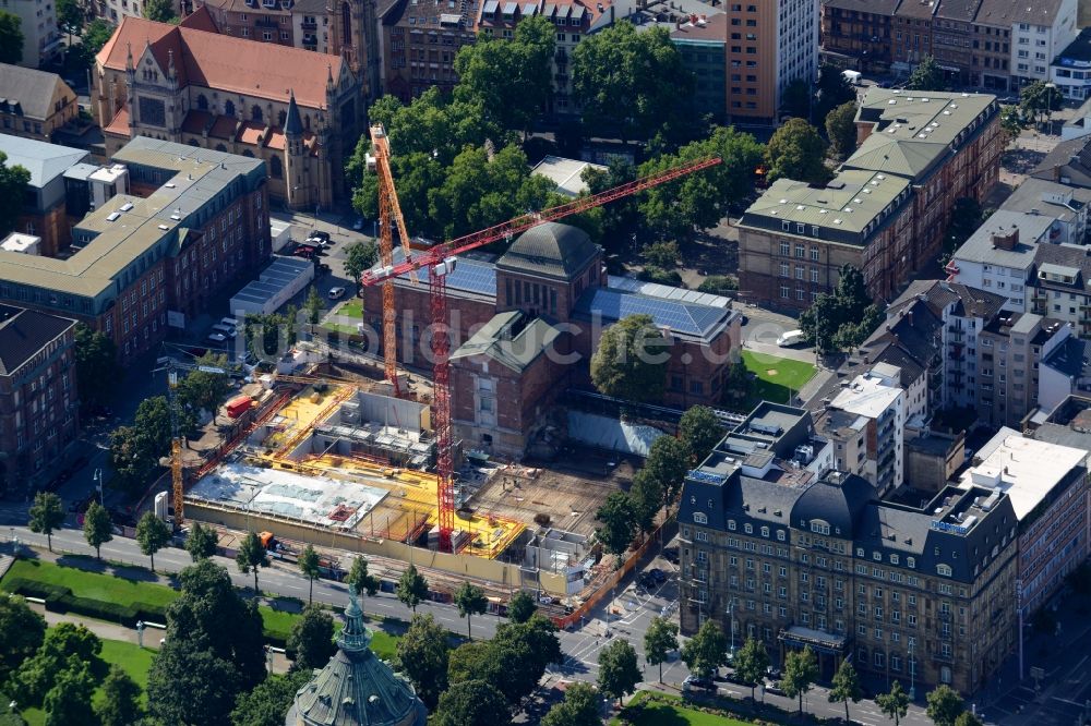 Mannheim von oben - Baustelle zum Neubau der Kunsthalle Mannheim am Friedrichsplatz in Mannheim im Bundesland Baden-Württemberg