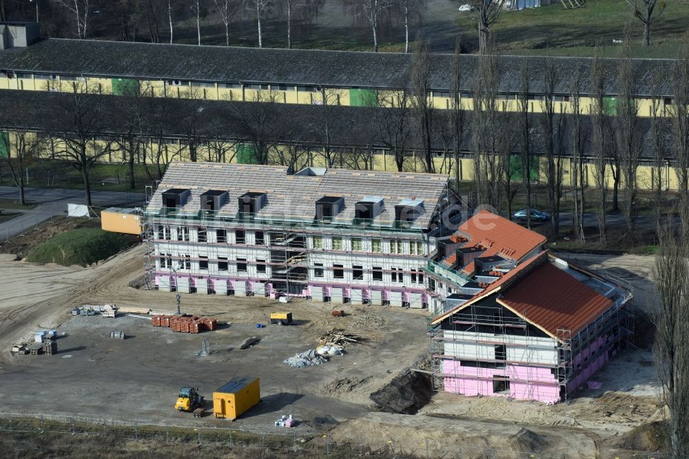 Luftaufnahme Werneuchen - Baustelle zum Neubau eines Labor- und Verwaltungsgebäudes der Berger Bau GmbH in Werneuchen im Bundesland Brandenburg