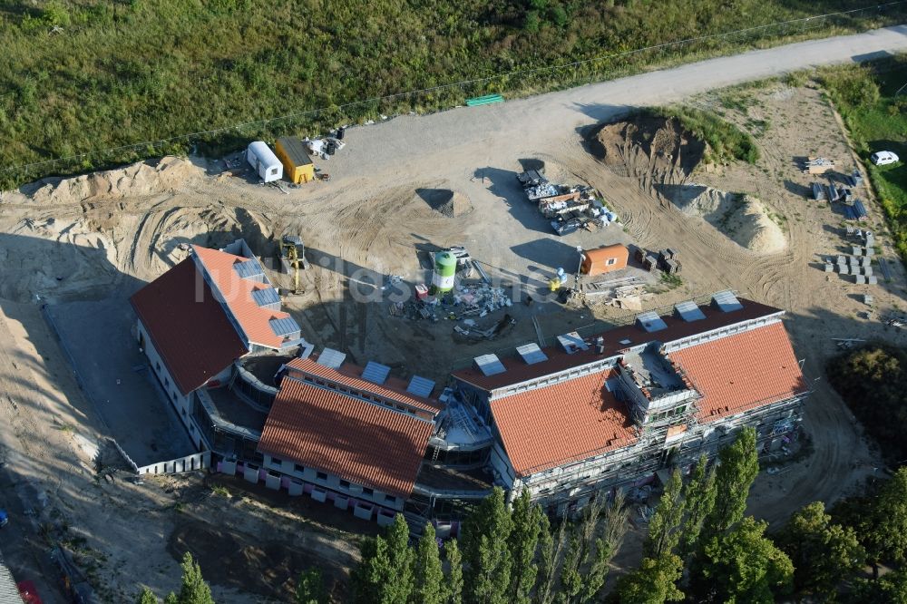 Luftbild Werneuchen - Baustelle zum Neubau eines Labor- und Verwaltungsgebäudes der Berger Bau GmbH in Werneuchen im Bundesland Brandenburg