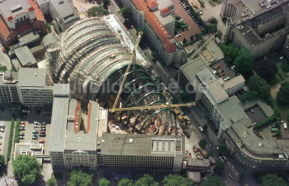 Luftbild Berlin - Baustelle zum Neubau des Ludwig-Erhard-Haus (LEH) in Berlin-Charlottenburg durch die Firmen KRUPP und MAX BÖGL