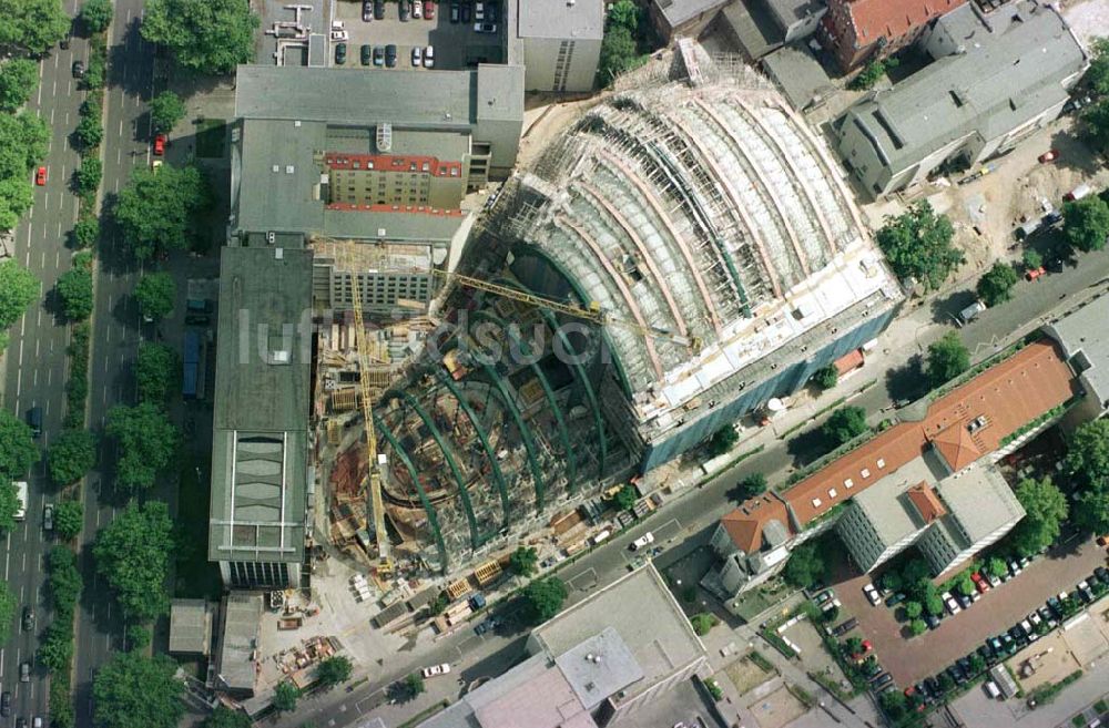 Berlin von oben - Baustelle zum Neubau des Ludwig-Erhard-Haus (LEH) in Berlin-Charlottenburg durch die Firmen KRUPP und MAX BÖGL