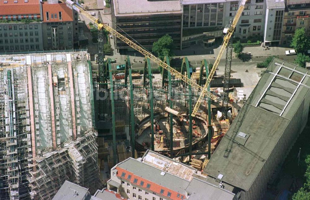 Luftaufnahme Berlin - Baustelle zum Neubau des Ludwig-Erhard-Haus (LEH) in Berlin-Charlottenburg durch die Firmen KRUPP und MAX BÖGL