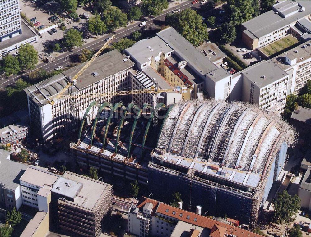 Luftbild Berlin - Baustelle zum Neubau des Ludwig-Erhard-Haus (LEH) in Berlin-Charlottenburg durch die Firmen KRUPP und MAX BÖGL