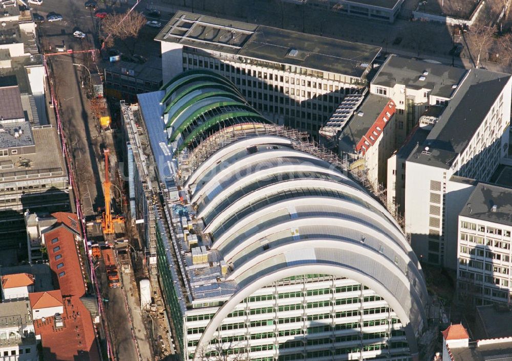 Luftbild Berlin - Baustelle zum Neubau des Ludwig-Erhard-Haus (LEH) in Berlin-Charlottenburg durch die Firmen KRUPP und MAX BÖGL