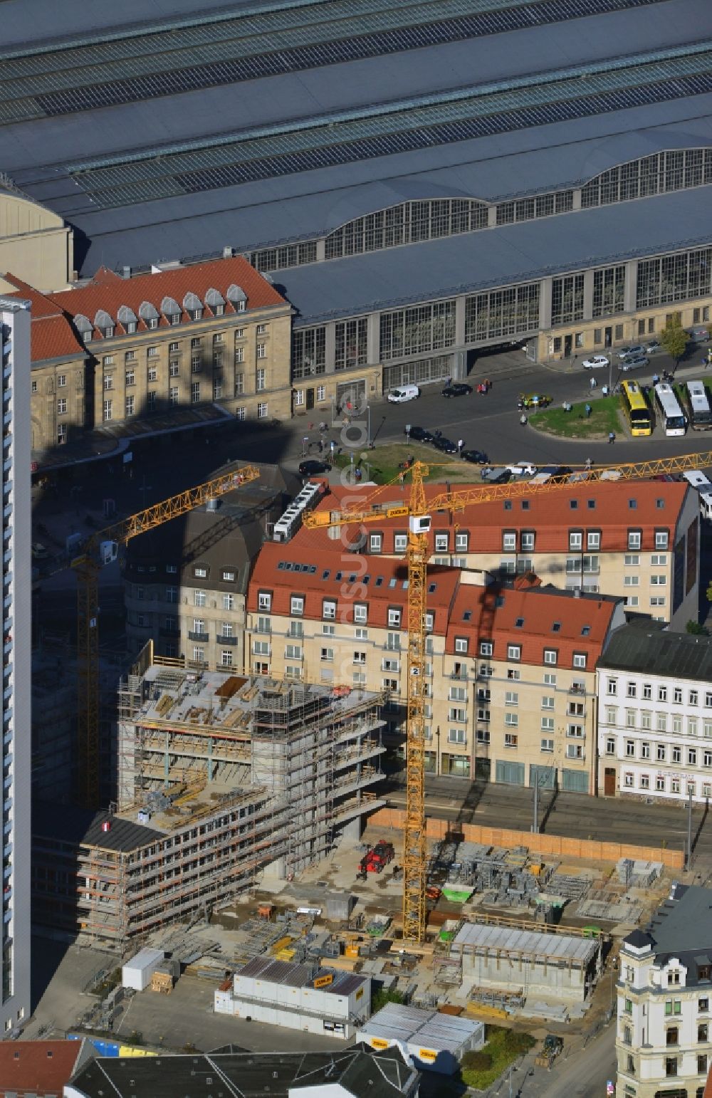 Luftaufnahme Leipzig - Baustelle zum Neubau der LWB - Zentrale am Wintergartenhochhaus in Leipzig im Bundesland Sachsen