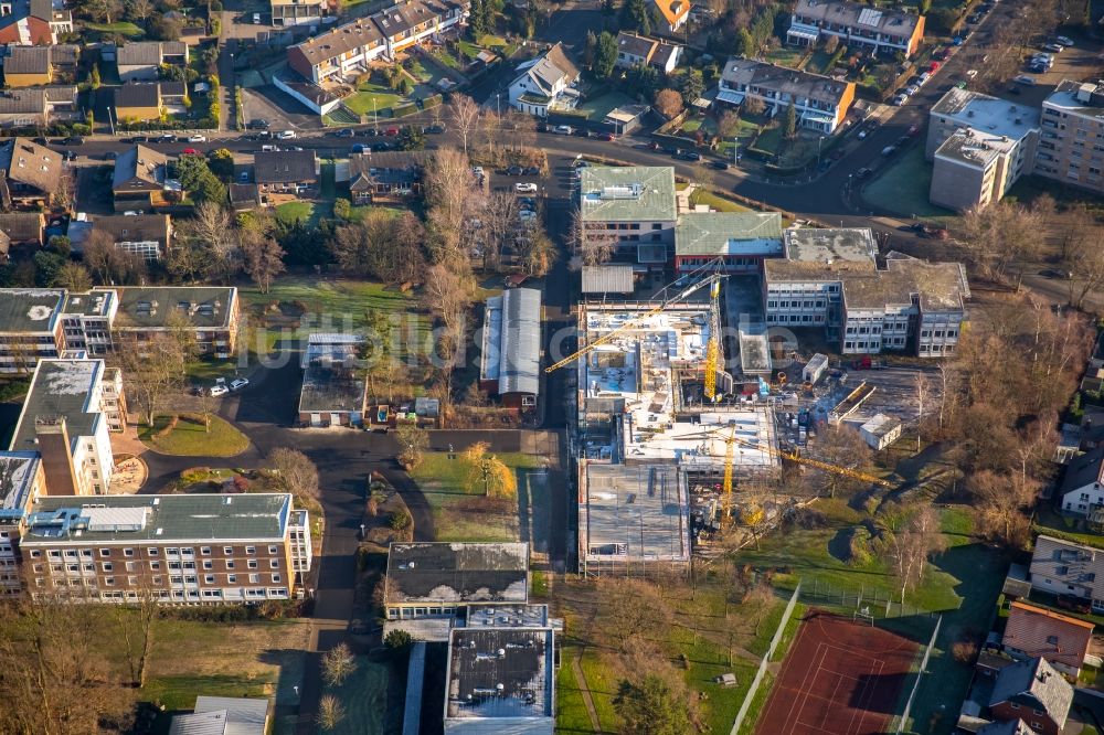 Hamm von oben - Baustelle zum Neubau der LWL-Schule für Kranke der LWL-Universitätsklinik an der Heithofer Allee in Hamm im Bundesland Nordrhein-Westfalen