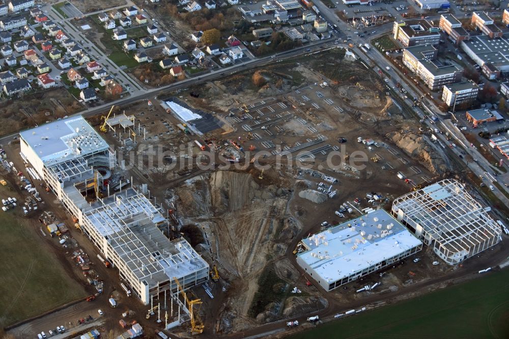 Luftbild Berlin - Baustelle zum Neubau eines Möbelhauses der Porta-Gruppe in Mahlsdorf in Berlin