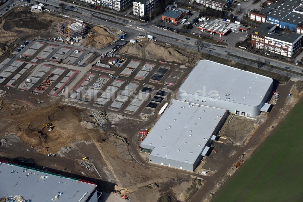 Luftbild Berlin - Baustelle zum Neubau eines Möbelhauses der Porta-Gruppe in Mahlsdorf in Berlin