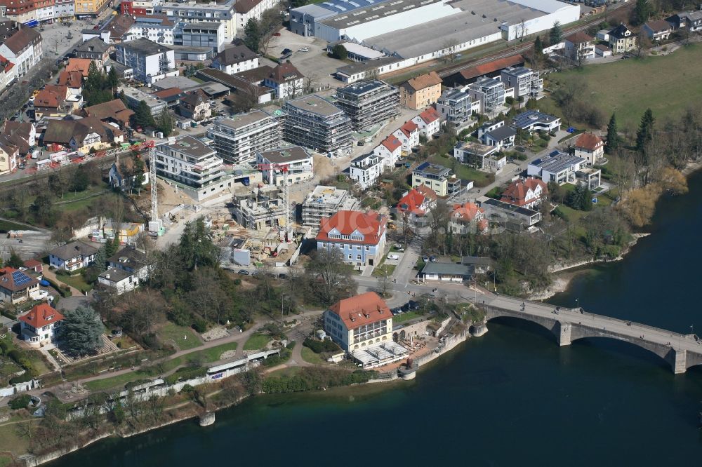 Rheinfelden (Baden) aus der Vogelperspektive: Baustelle zum Neubau einer Mehrfamilienhaus-Wohnanlage Adelberg am Hochrhein in Rheinfelden (Baden) im Bundesland Baden-Württemberg, Deutschland