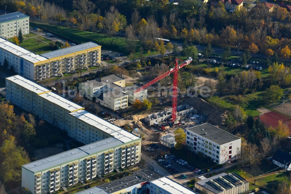 Teltow aus der Vogelperspektive: Baustelle zum Neubau einer Mehrfamilienhaus-Wohnanlage an der Albert-Wiebach-Straße in Teltow im Bundesland Brandenburg, Deutschland