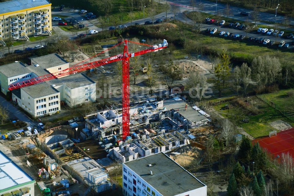 Luftbild Teltow - Baustelle zum Neubau einer Mehrfamilienhaus-Wohnanlage an der Albert-Wiebach-Straße in Teltow im Bundesland Brandenburg, Deutschland