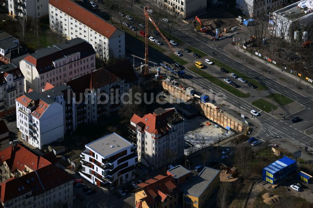 Luftbild Leipzig - Baustelle zum Neubau einer Mehrfamilienhaus-Wohnanlage Altenburger Straße - Lößniger Straße im Ortsteil Süd in Leipzig im Bundesland Sachsen