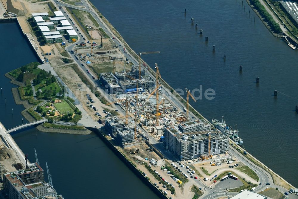 Luftbild Hamburg - Baustelle zum Neubau einer Mehrfamilienhaus-Wohnanlage an der Baakenallee im Ortsteil HafenCity in Hamburg, Deutschland