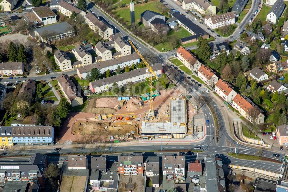 Luftaufnahme Velbert - Baustelle zum Neubau einer Mehrfamilienhaus-Wohnanlage der Baufirma Heinrich Hütter GmbH & Co. KG an der Heiligenhauser Straße und Jahnstraße in Velbert im Bundesland Nordrhein-Westfalen