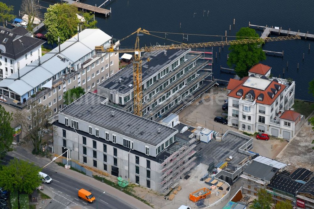 Potsdam aus der Vogelperspektive: Baustelle zum Neubau einer Mehrfamilienhaus-Wohnanlage der BBI Immobilien GmbH an der Tschudistraße in Potsdam im Bundesland Brandenburg, Deutschland