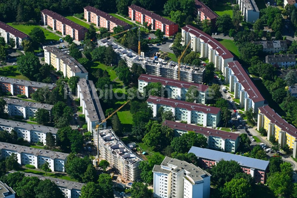 Nürnberg von oben - Baustelle zum Neubau einer Mehrfamilienhaus-Wohnanlage an der Bernadottestraße - Nansenstraße in Nürnberg im Bundesland Bayern, Deutschland