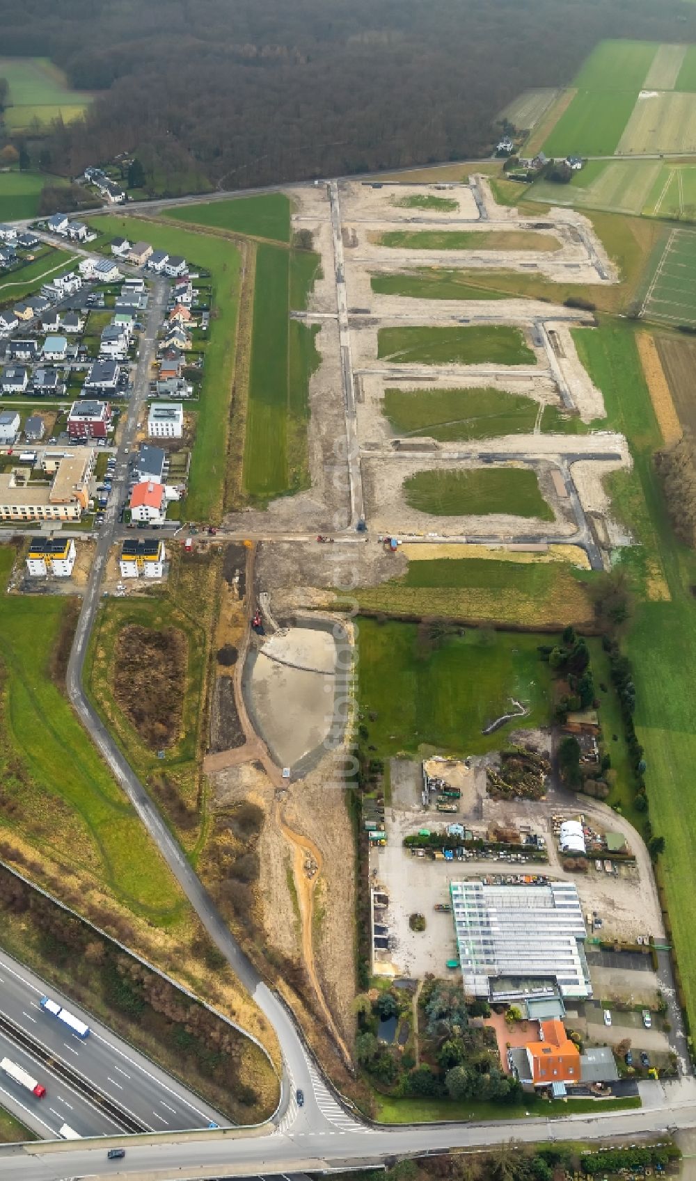 Brechten von oben - Baustelle zum Neubau einer Mehrfamilienhaus-Wohnanlage Brechtener Heide in Brechten im Bundesland Nordrhein-Westfalen, Deutschland