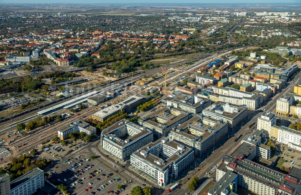 Magdeburg von oben - Baustelle zum Neubau einer Mehrfamilienhaus-Wohnanlage Breiter Weg - Danzstraße in Magdeburg im Bundesland Sachsen-Anhalt, Deutschland